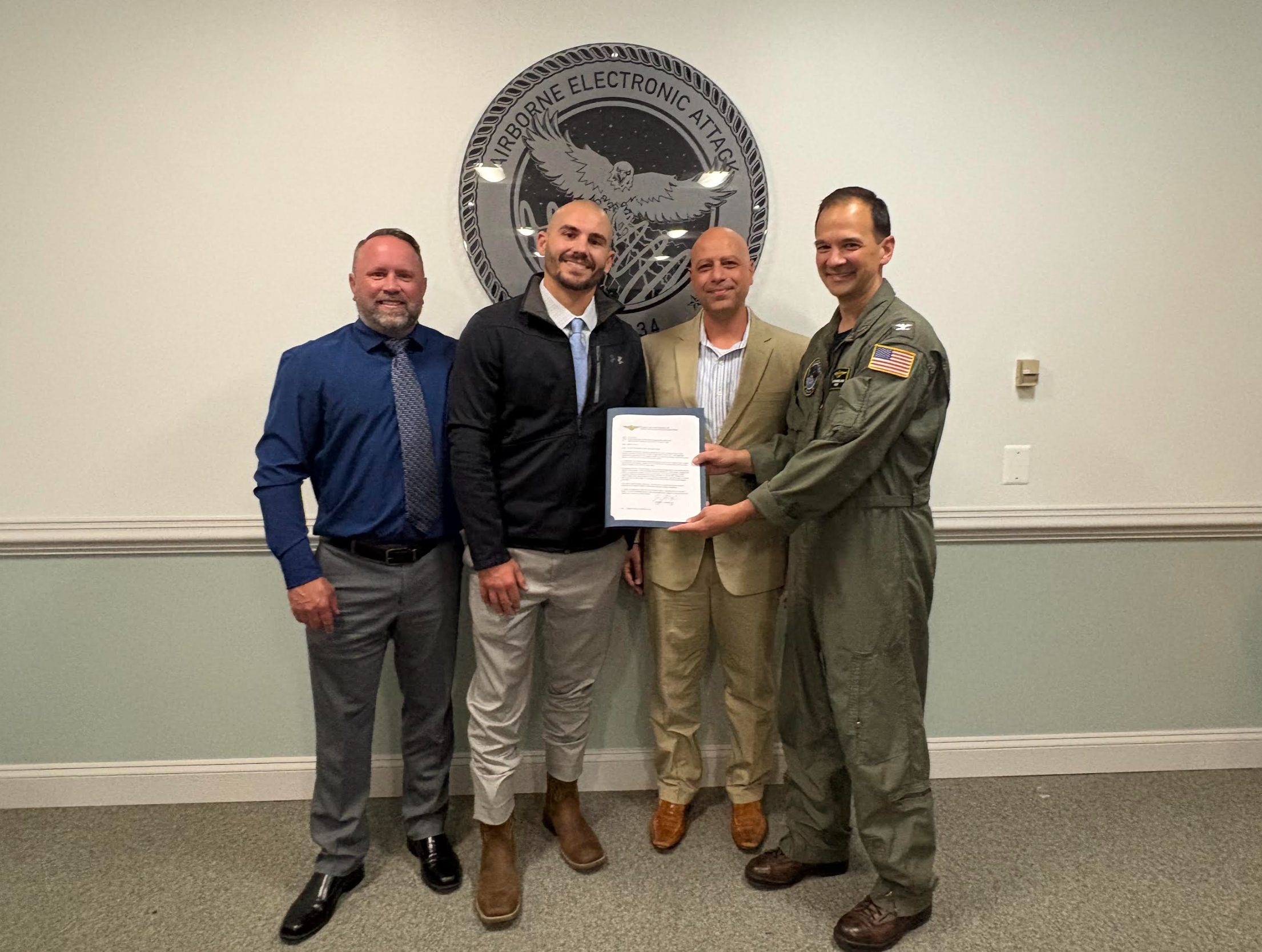 AETC team receiving JP40 Award from Airborne Electronic Attack Systems Program